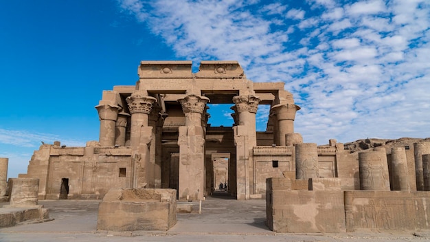 Foto templo de kom ombo kom ombo es una ciudad agrícola en egipto famosa por el templo de kom ombo