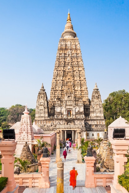 Foto templo de mahabodhi, bodhgaya