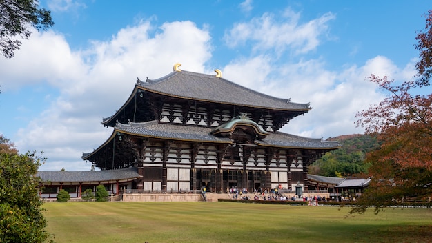 El Templo Todaiji es un complejo de templos budistas, ubicado en la ciudad de Nara, Japón.