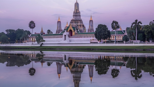 El templo de Wat Arun en Bangkok, Tailandia