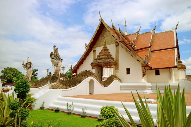 Templo de Wat Phumin