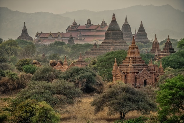 Templos antiguos en Bagan, Myanmar