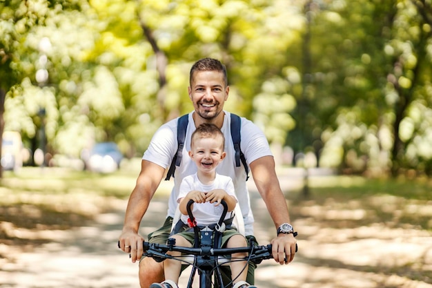 Tempo de união de pai e filho na natureza