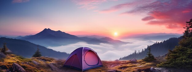 Tenda en la cima de la montaña al amanecer sobre las montañas hermoso paisaje concepto de viaje generativo ai