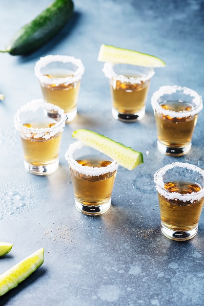 Tequila mexicana tradicional com cucmber