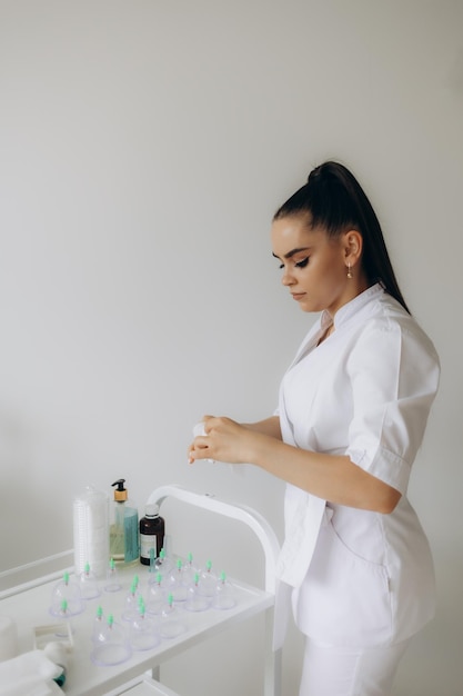 Terapia por vacío Masaje con taza Hijama