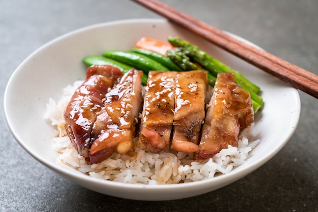 Teriyaki Huhn Reisschüssel