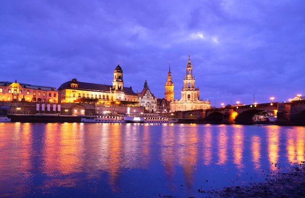 Terraplén de Dresden Alemania