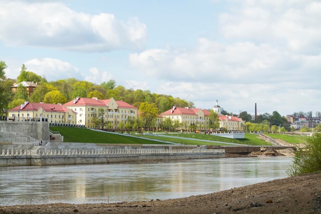 Terraplén del río Dnepr en Smolensk Rusia