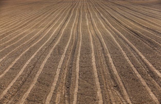 Terras agrícolas aradas