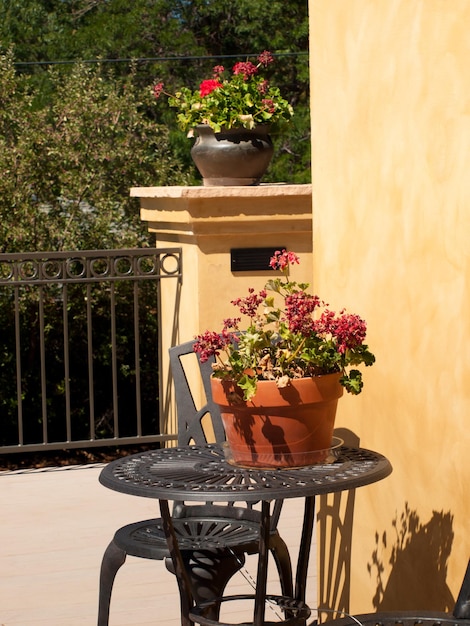 Terrasse des Luxushauses.