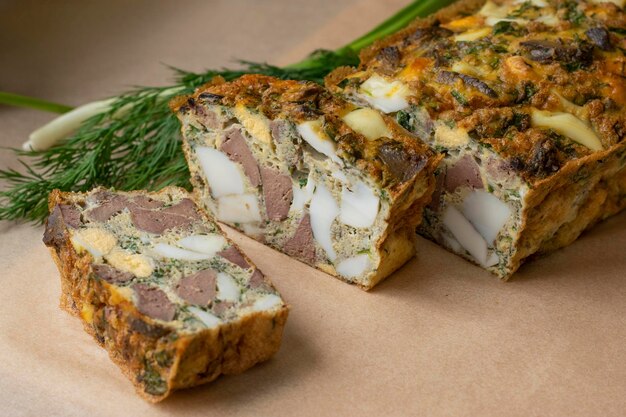 Terrina tradicional hecha de huevos de hígado y especias comida búlgara