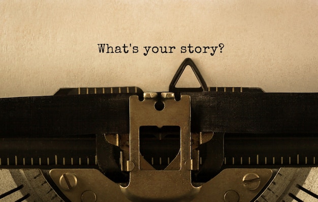 Texto ¿Cuál es tu historia escrita en máquina de escribir retro?
