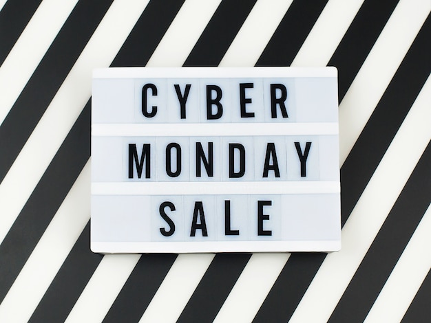 Texto de venda Cyber segunda-feira no banner lightbox