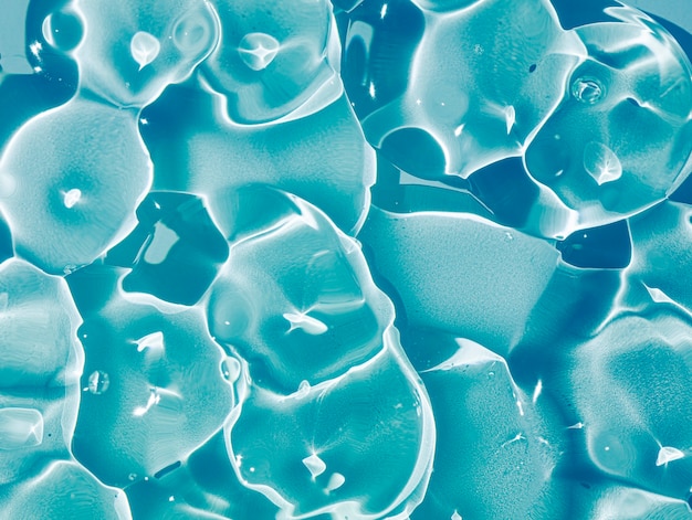 textura de amostra cosmética transparente de gel creme com bolhas isoladas no fundo branco