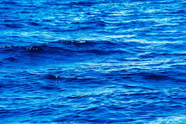 Textura de fundo de água do mar azul