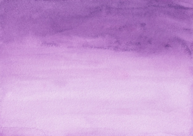 Textura de fundo gradiente violeta e branco aquarela. cenário de traçados de pincel roxo aquarelle. modelo horizontal.