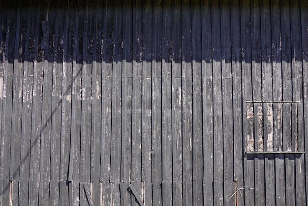 Textura de madeira marrom grande fundo bruto de madeira resistido de prancha e sombras