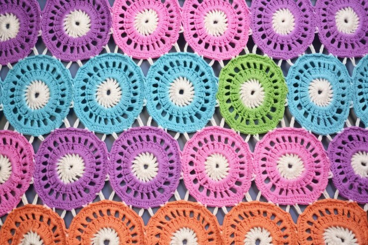 Foto textura detalhada de um biquíni de crochê