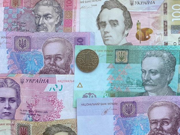 Textura de dinero ucraniano de diferentes notas. Moneda de Ucrania.