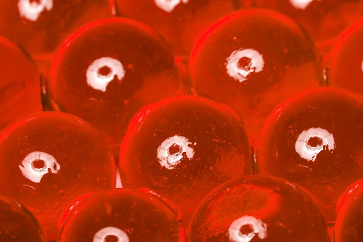 Foto textura fantástica abstracta de perlas de vidrio coloreadas