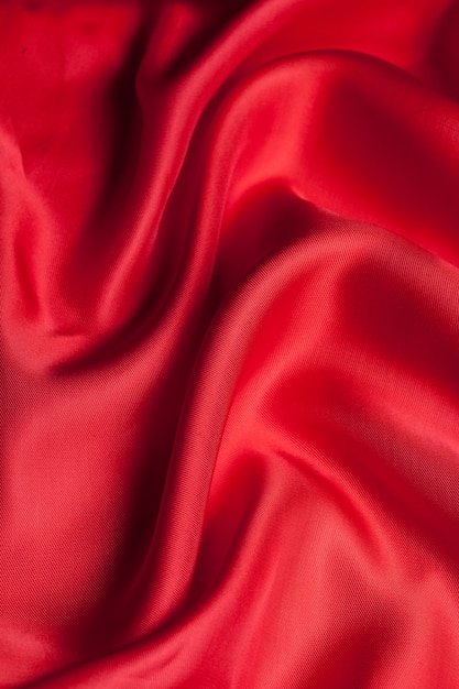 Textura de fondo de ondas de tela roja