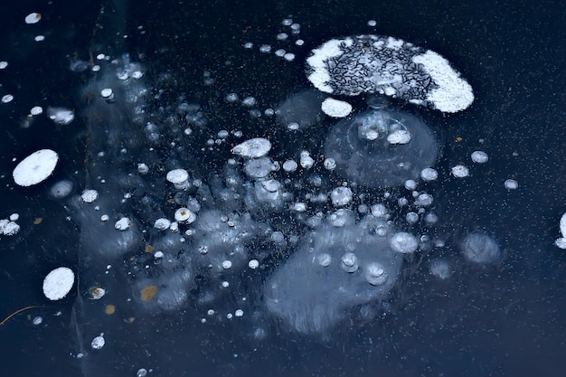 textura de hielo agrietado, fondo frío de invierno estacional abstracto, hielo natural, hielo roto en un lago