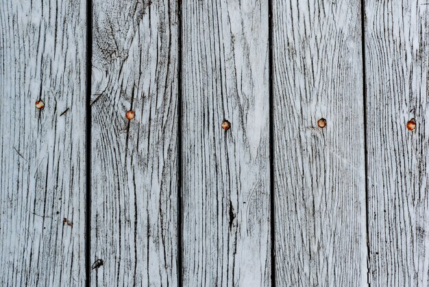 Textura de madera con arañazos y grietas.