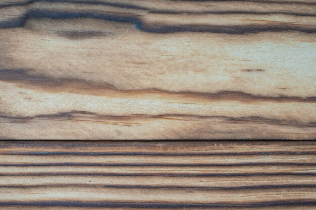 La textura de la madera oscura. Superficie de tablero macizo.