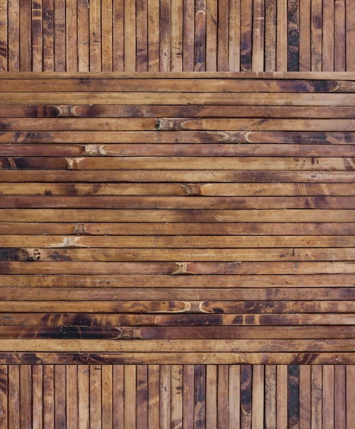 Foto textura de madera de palo de bambú isloated en blanco