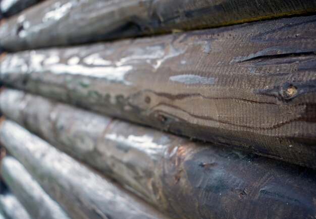 la textura de madera vieja marrón con el nudo