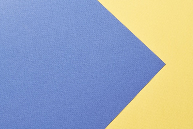 Textura de papel de fondo de papel kraft rugoso colores azul amarillo Mockup con espacio de copia para texto