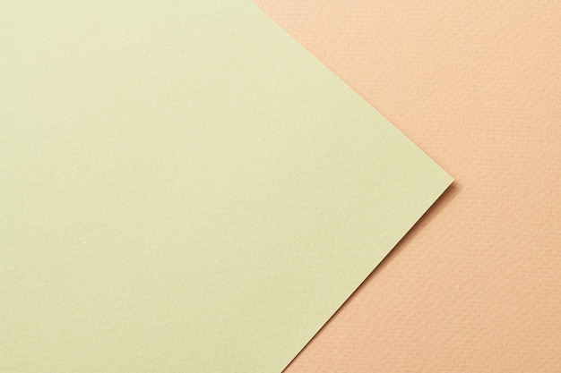 Textura de papel de fondo de papel kraft rugoso colores verde beige Mockup con espacio de copia para texto