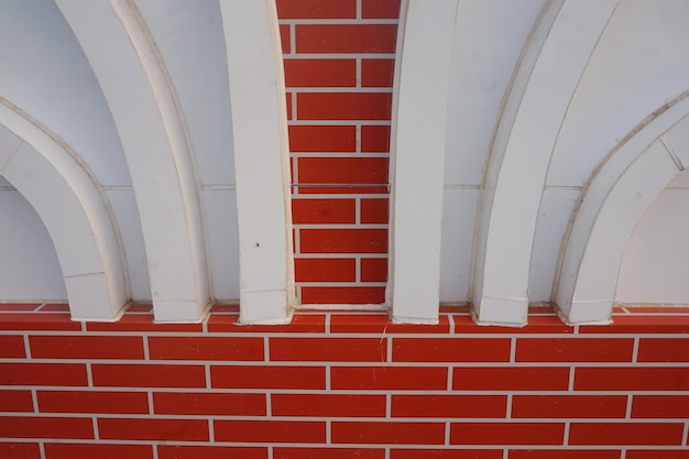 Textura del techo de la mezquita de tejas naranjas Una vista vibrante y llamativa