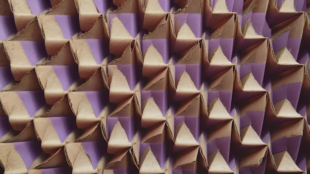 Textura del viejo papel violeta fondo de primer plano estructura de cartón denso