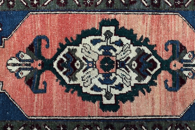 Texturas e padrões em cores de tapetes tecidos