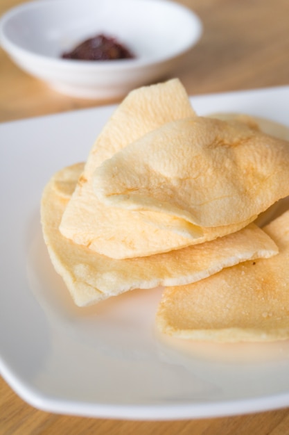 Foto thailändischer snack des scharfen reises