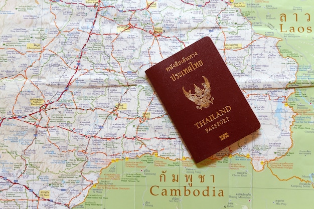 Thailand-pass auf der karte für weltreisen und reisen in laos und combodia