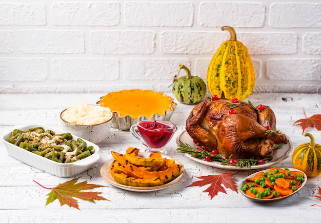 Thanksgiving Day traditionelles festliches Abendessen