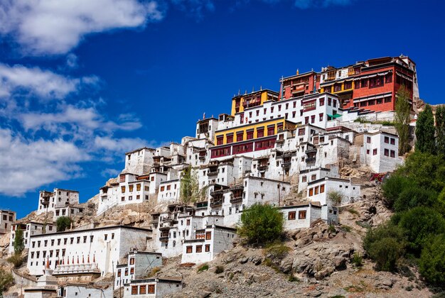 Foto thiksey gompa ladakh india también conocido como thiksey