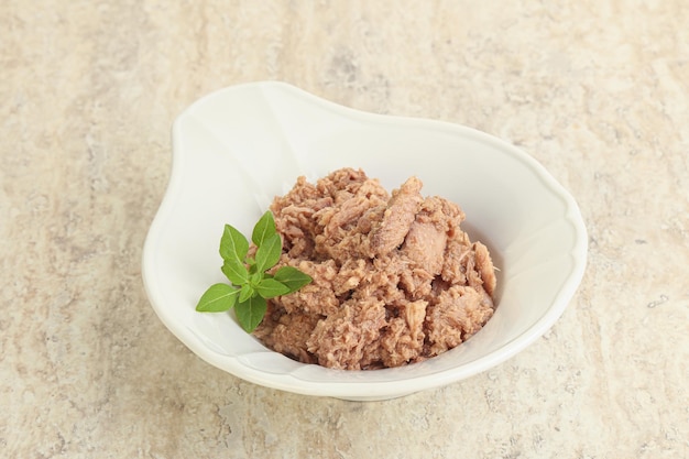 Thunfisch in Dosen für Salat