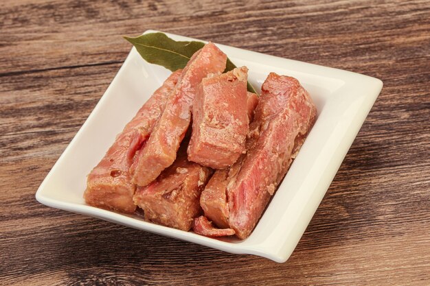 Thunfisch in Dosen für Salat