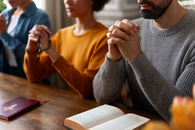 Tiempo de oración tradición religiosa