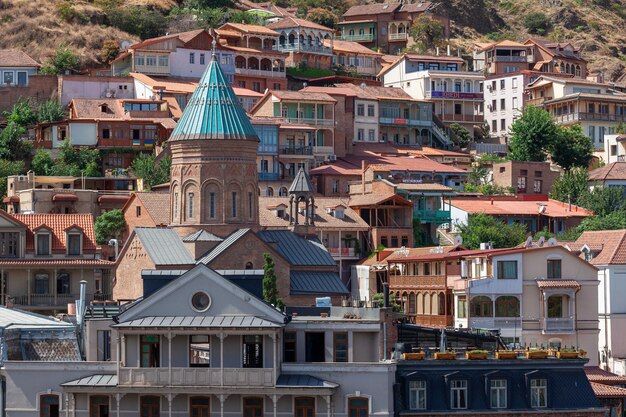 Tiflis Georgien 22. August 2022 Alte historische Häuser in Tiflis Abanotubani