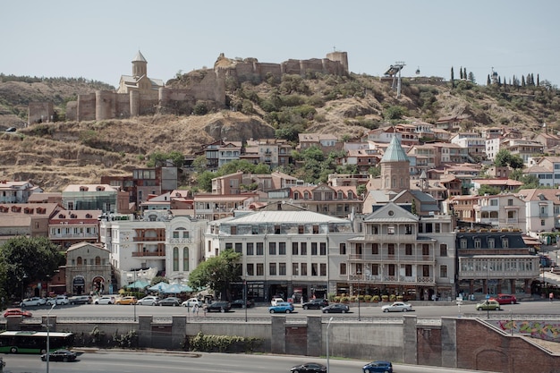 Tiflis Georgien 22. August 2022 Alte historische Häuser in Tiflis Abanotubani