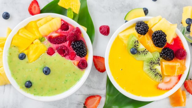 tigelas de smoothie de frutas tropicais exóticas Generative Ai