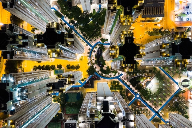 Tin Shui Wai, Hong Kong, 06 de setembro de 2018: - vista de cima para baixo do apartamento de Hong Kong à noite