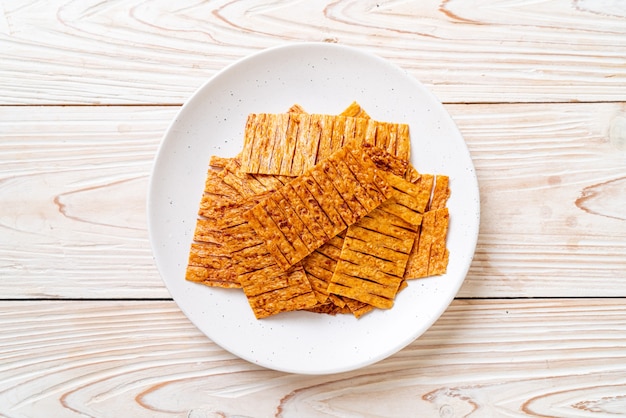 Tintenfisch-Meeresfrüchte-Snack auf dem Teller