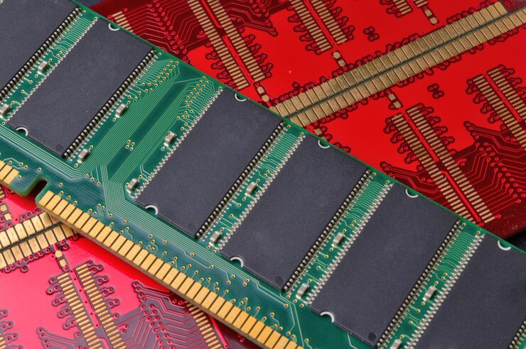 Foto tiras multicolores de memoria de acceso aleatorio