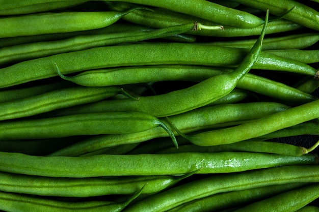 Tiro macro de frijol verde disparado desde arriba